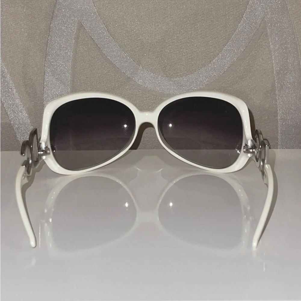 Dolce & Gabbana stylish oversized